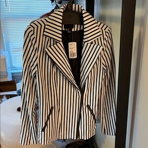Forever 21 Black and White Striped Blazer